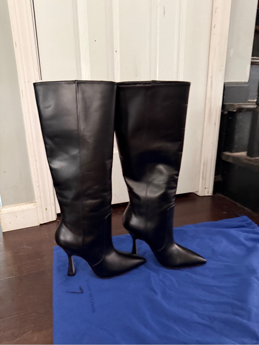 Stuart Weitzman Black Knee-High Pointed-Toe Stiletto Boots - NEW/NEVER WORN